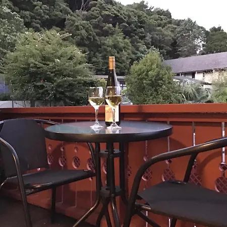 The Swiss Chalet Holiday Apartment 6, Bay Of Islands Paihia Exterior photo