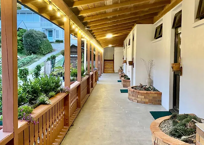 The Swiss Chalet Holiday Apartment 6, Bay Of Islands
